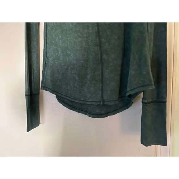 NWT WE THE FREE PEOPLE Size XS Cosmo Cowl Neck Long Sleeve Shirt Thumbholes Boho - Picture 13 of 13